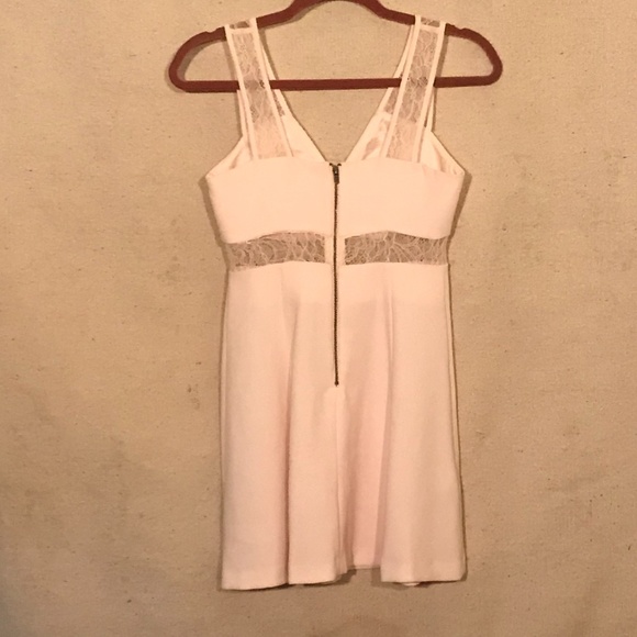 BCBGeneration - Dress with detailed lace straps - Picture 2 of 4